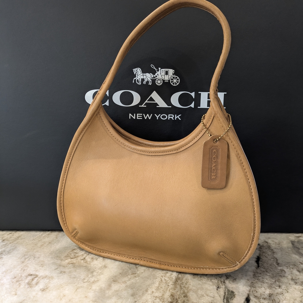 Vinatge Coach Toffee Mini Ergo